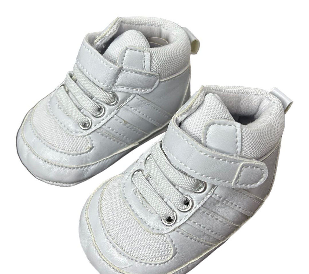 WHITE VELCRO SHOE